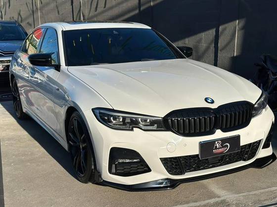 BMW 320i 2.0 16V TURBO GASOLINA M SPORT AUTOMÁTICO BMW 320i 2.0 16V TURBO GASOLINA M SPORT AUTOMÁTICO